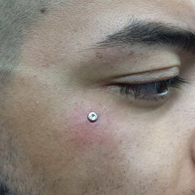 Microdermal Piercing Catania